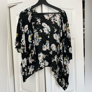 Brandy Melville Black Floral Kimono
